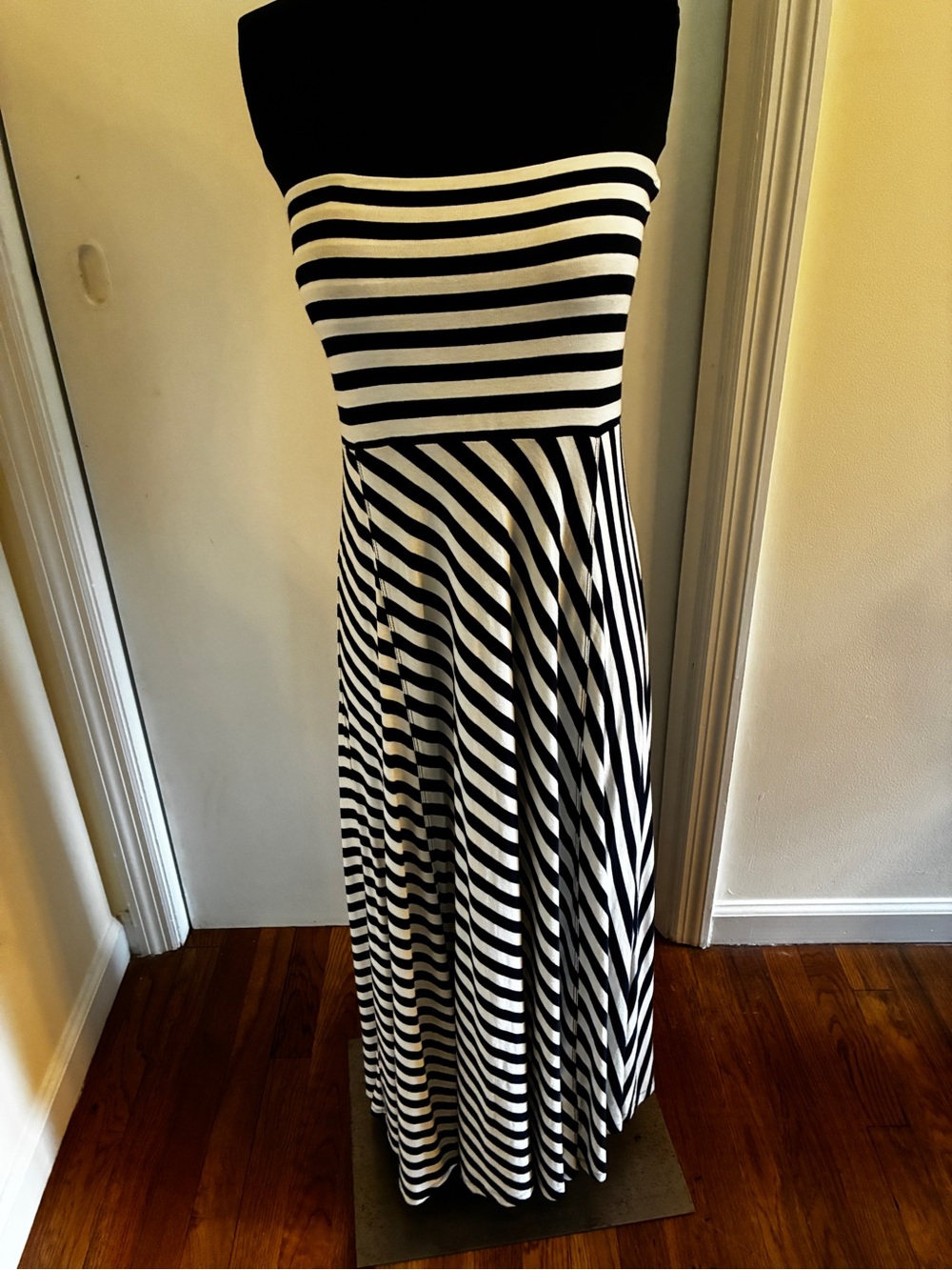 GAP Navy and White Strapless Stripe Maxi Dress/Skirt Medium
